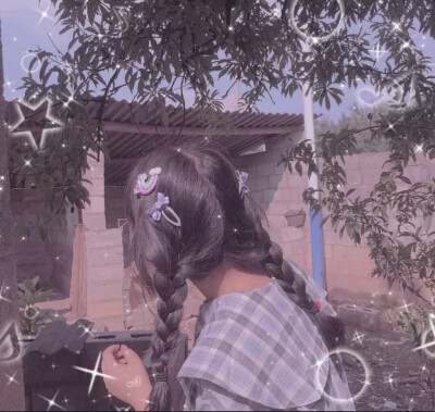 森系女生头像✨
不注明禁二转❗不要盗图看到就举报⚠️
原图私信(并说明是要哪个作品的原图)
喜欢的记得点赞和收藏哦！