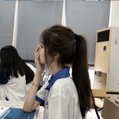 可爱女生