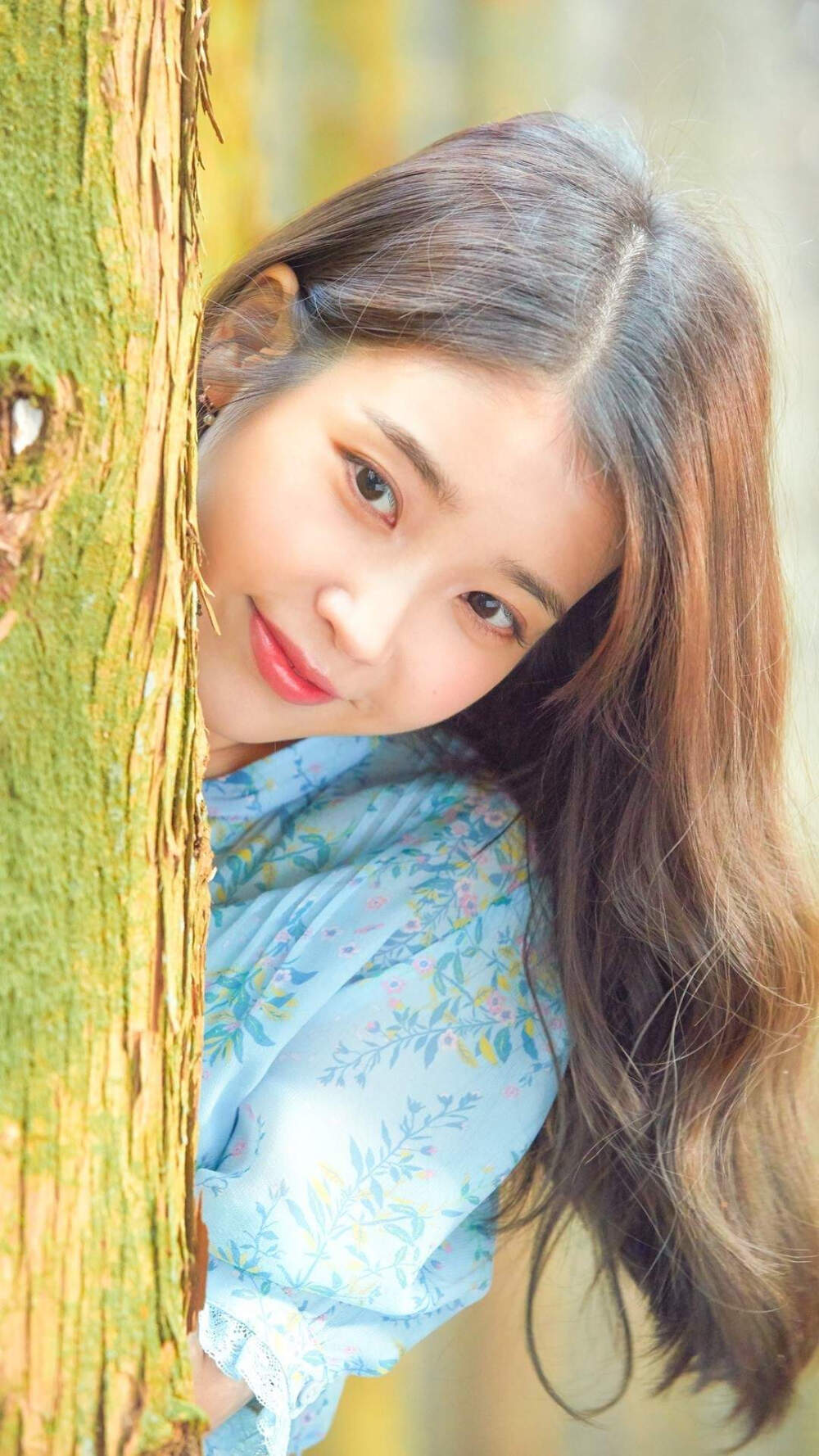 IU