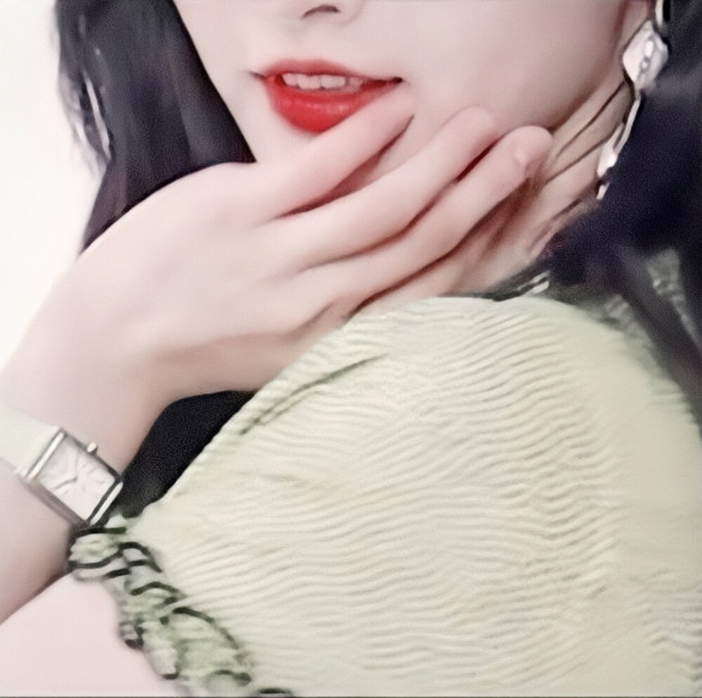 周洁琼
池攸颜自修 禁二改