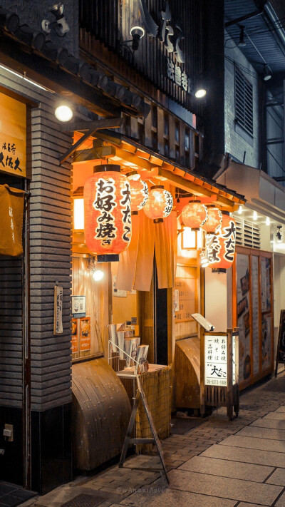 日本的街道夜景
风景壁纸/湖光山色/夜景摄影/小清新/天空晚霞/横屏壁纸/锁屏壁纸/手机壁纸ins/无水印壁纸/背景图/