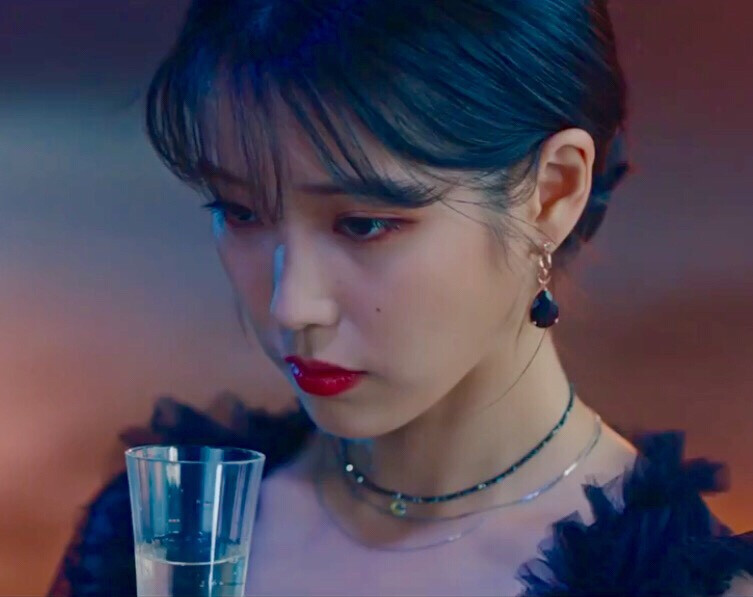 IU.李知恩/德鲁纳酒店