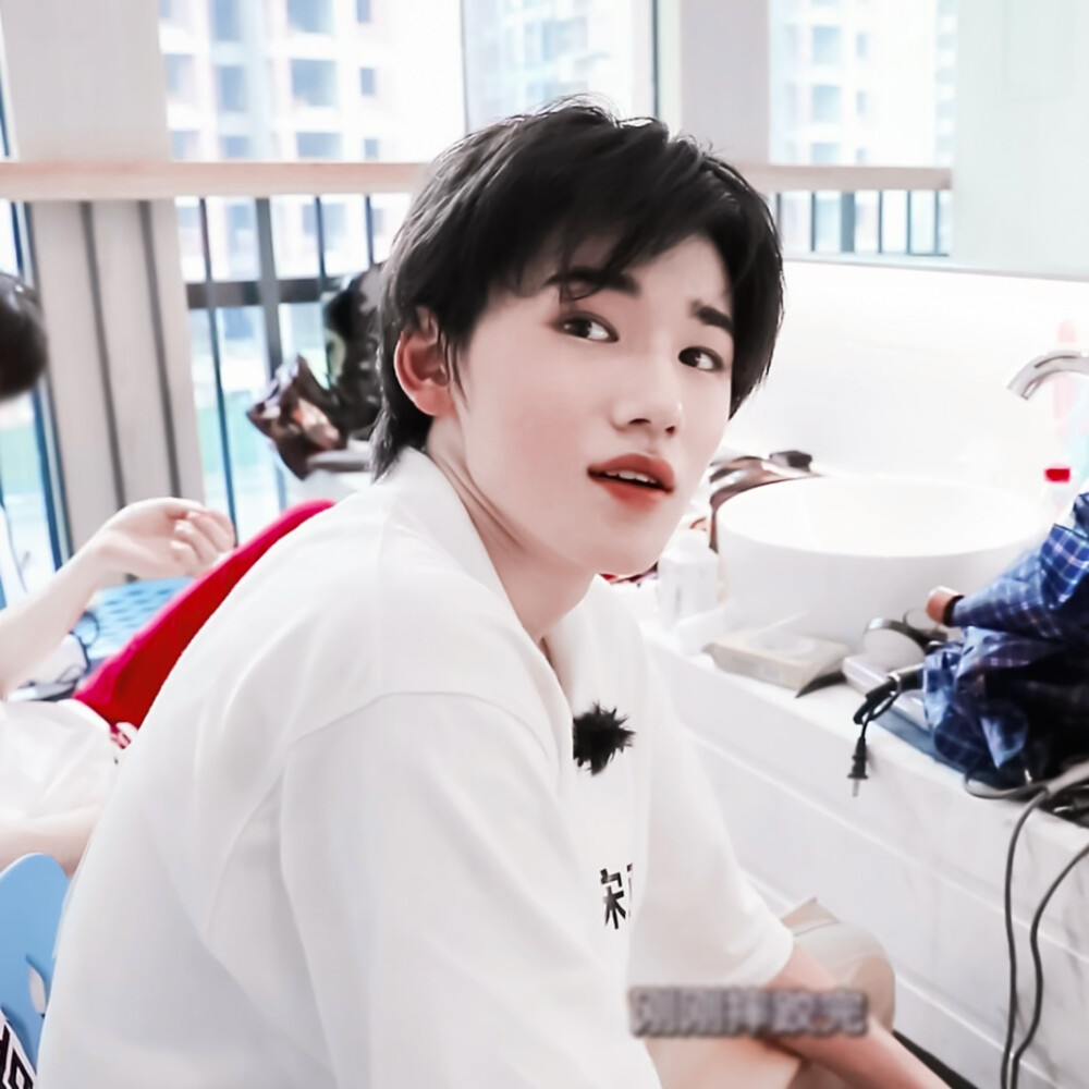 二传标明dt是奶珩阿.