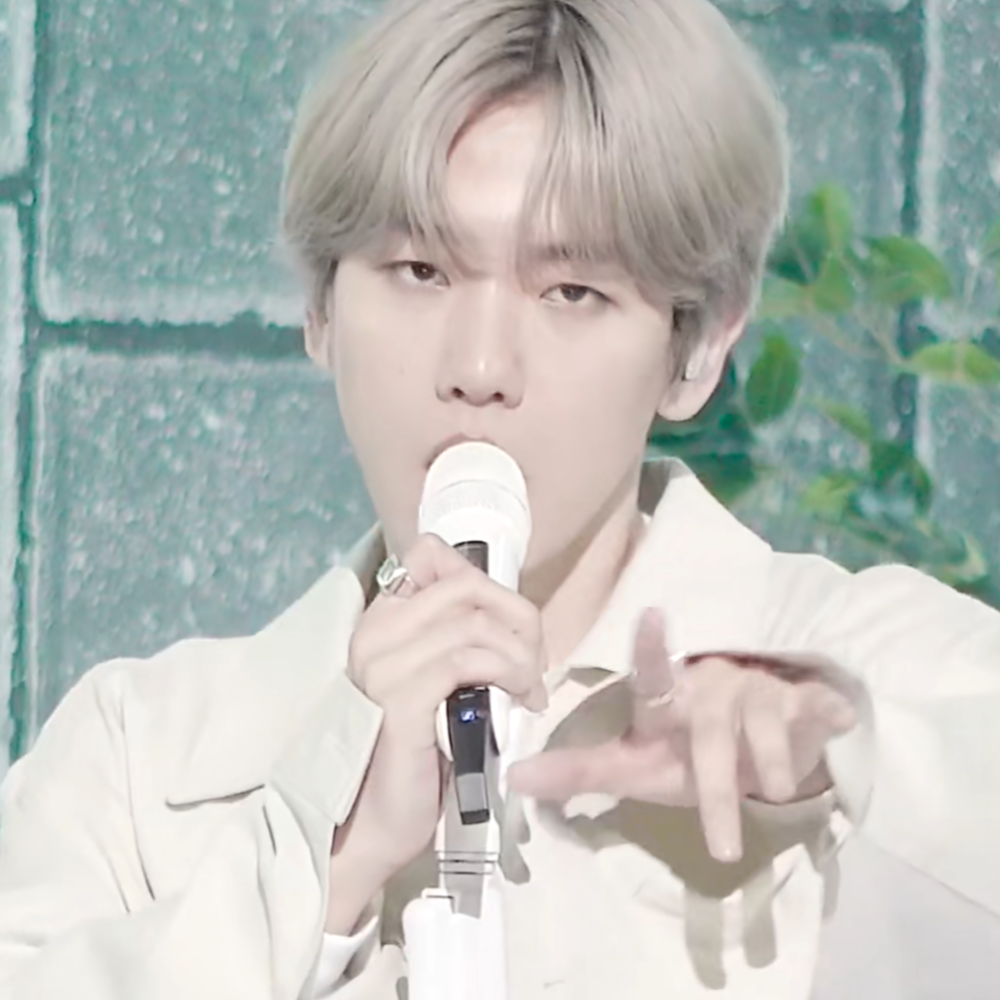 边伯贤。原截乔礼。