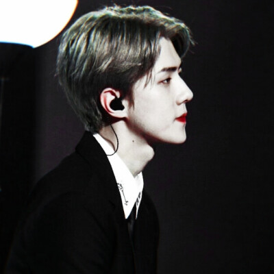 小姐 我不明白你欲擒故纵的意义在哪里 我已经陷身于你