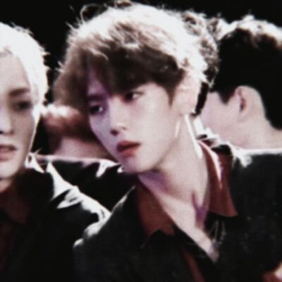 上次你说舞池里的妖精就是她?