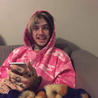 lil peep
来自Lil peep 主页♥