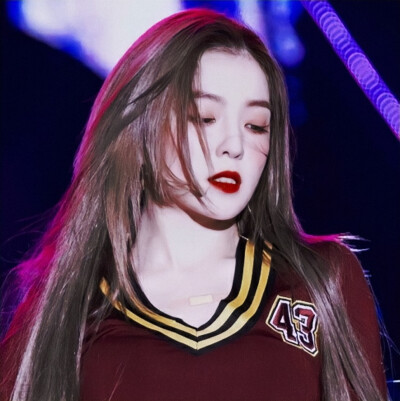 -裴珠泫Irene
©morning_329
好像是这个站叭？