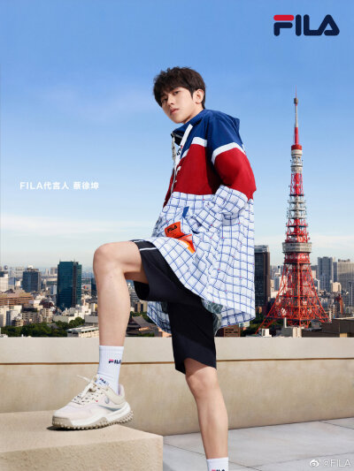 cr:FILA
蔡徐坤（FILA代言人~）