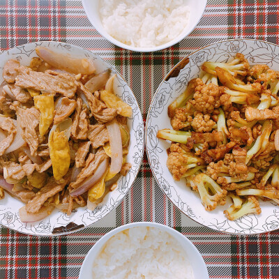 (泡椒牛肉＋菜花炒肉)下厨房app:小小橙王