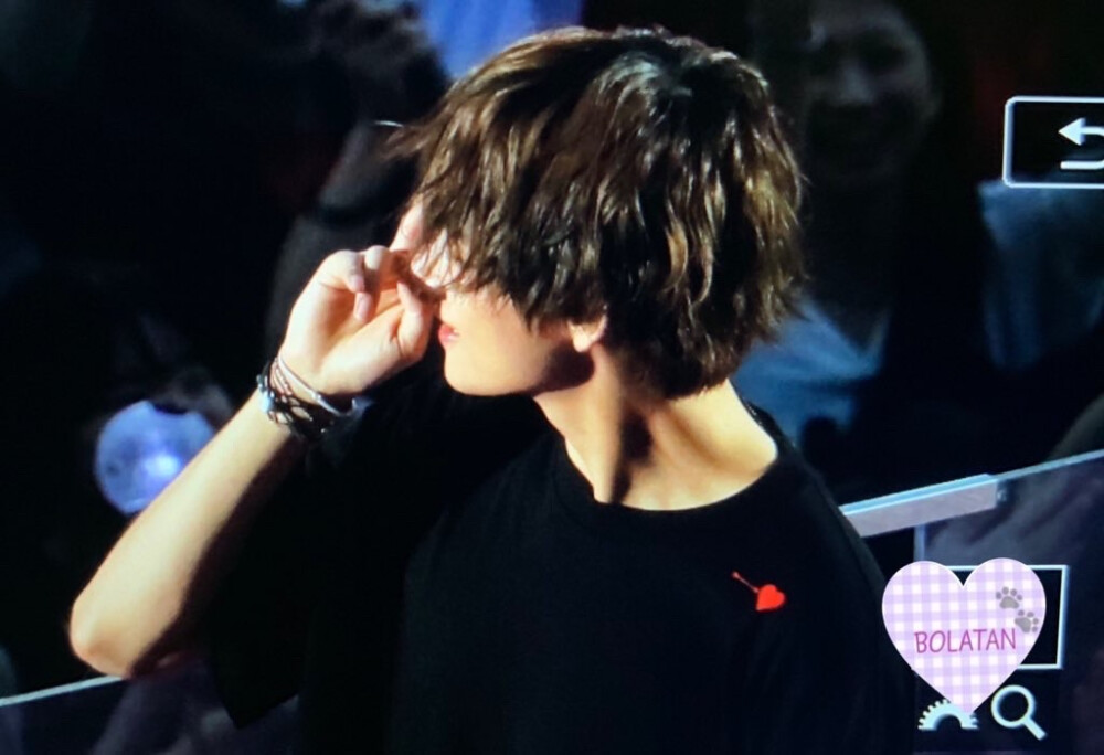 taehyung cr. BOLA_1230
190706 SYS in Osaka