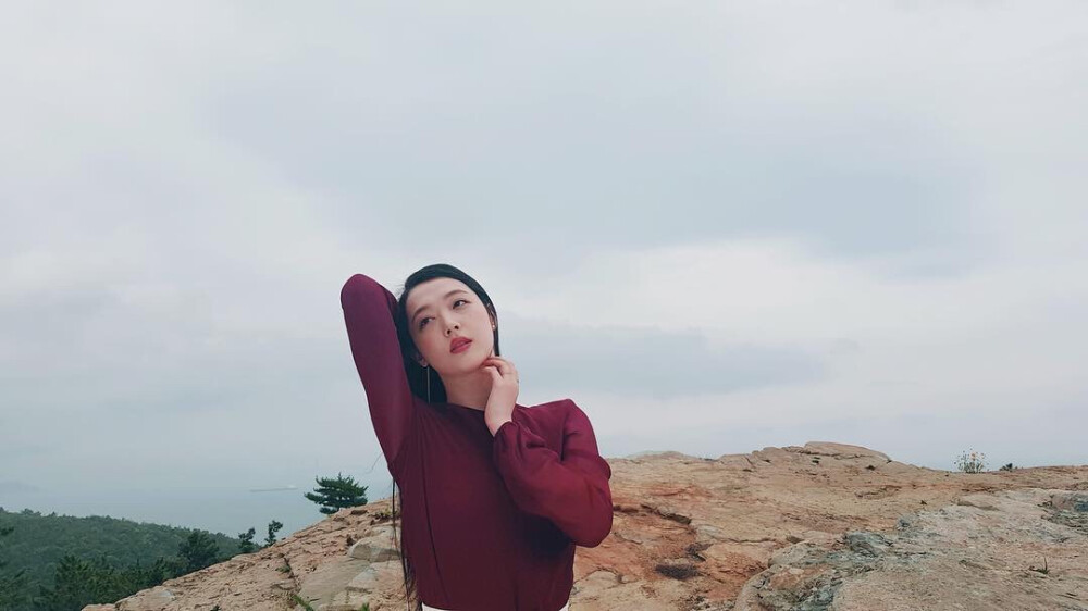 sulli 崔雪莉 水蜜桃女孩