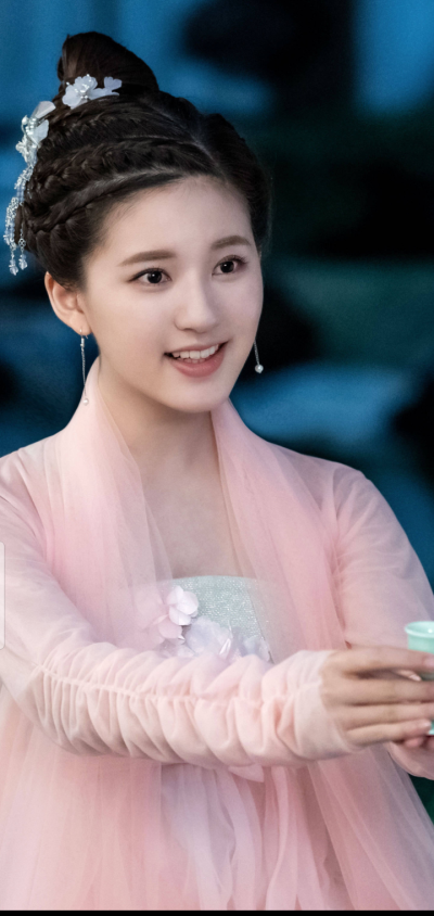 传闻中的陈芊芊