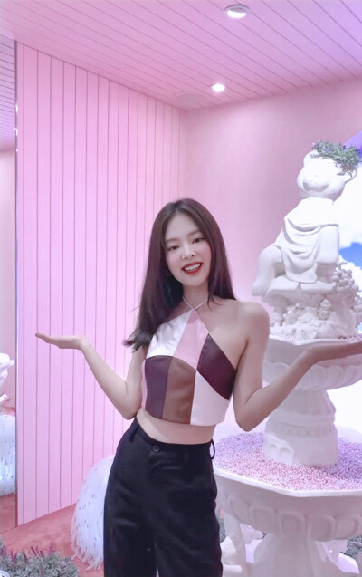 ◆Welcome to Jennie’s home
BLACKPINK金珍妮 二传宋潜
