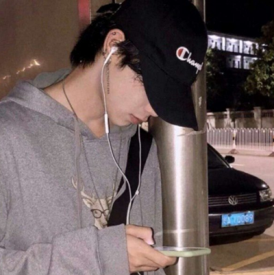 宝藏男头