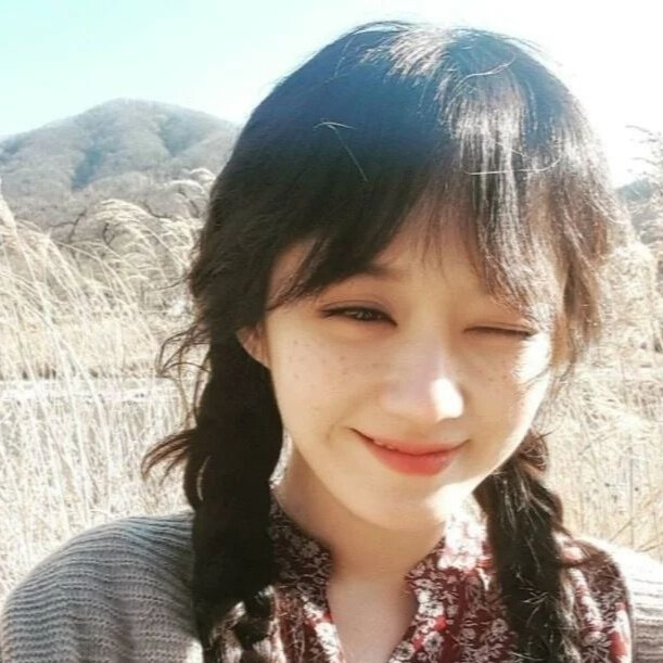 日系女生头像，张娜拉