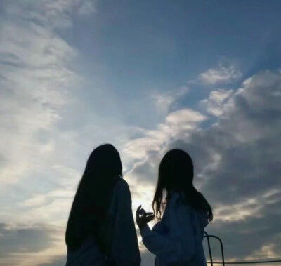 天空四人闺蜜头像