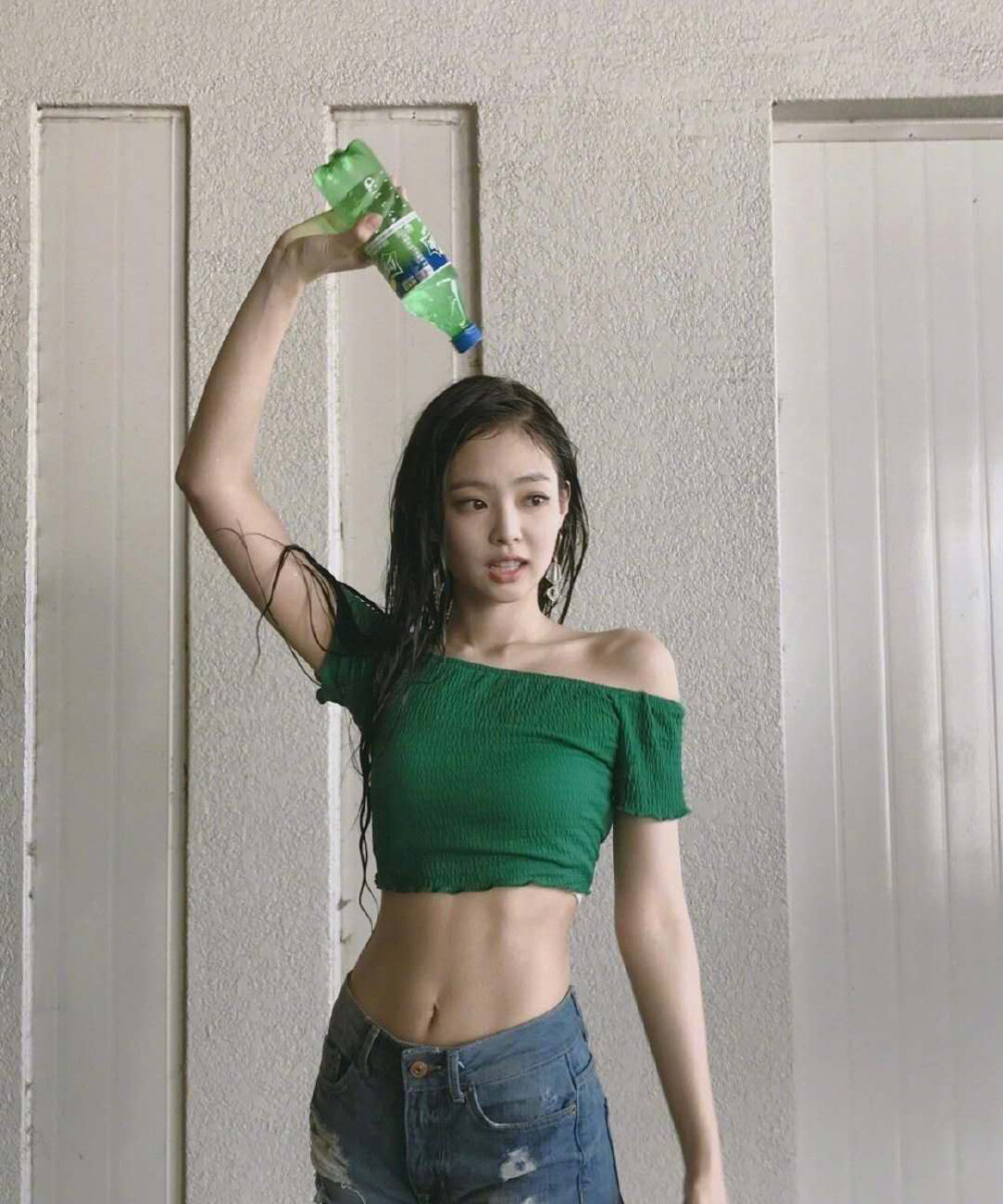 jennie雪碧