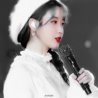 
. 姜鸠/IU