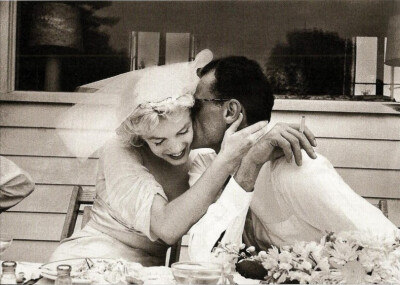 Marilyn Monroe and Arthur Miller After Marriage Ceremony 1956
