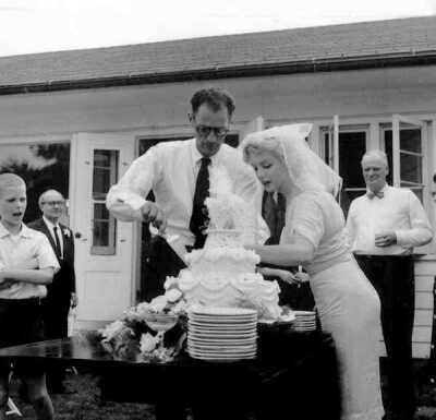 Marilyn Monroe and Arthur Miller After Marriage Ceremony 1956
