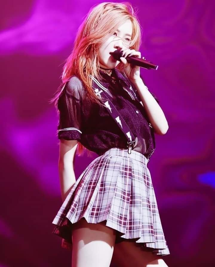 blackpink Rose朴彩英 