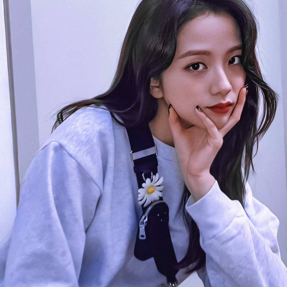 jisoo✨人间四月天