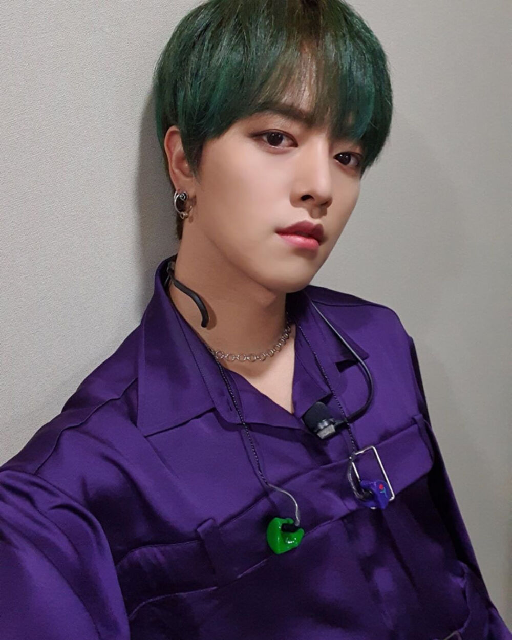 ONEUS 金英助/RAVN
cr.official_oneus