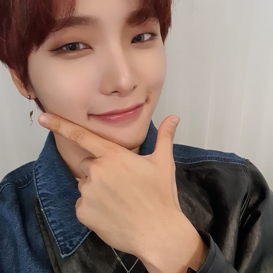 ONEUS 李抒澔/SEO HO
cr.official_oneus