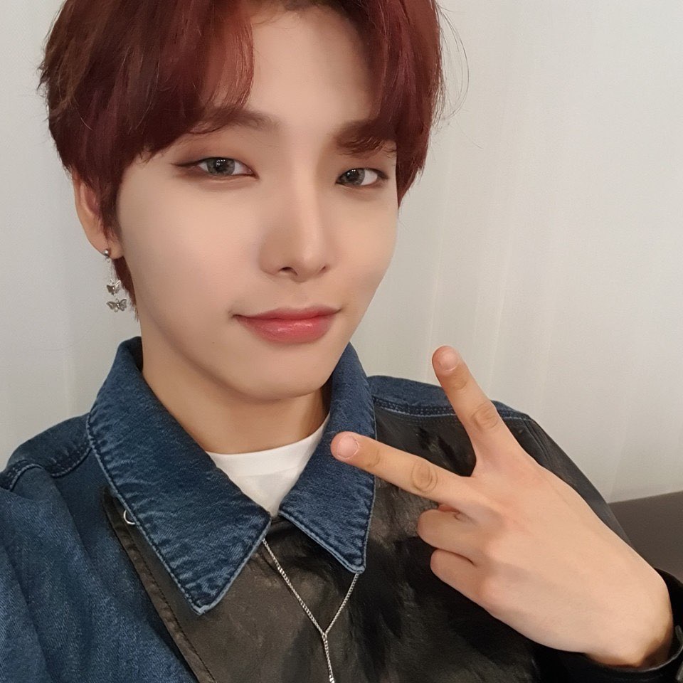 ONEUS 李抒澔/SEO HO
cr.official_oneus