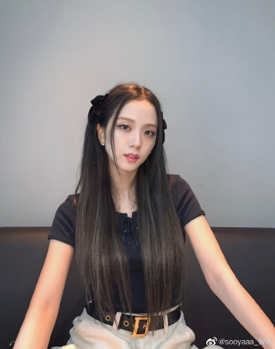 blackpink金智秀jisoo。自调宋䅰。原图wb金智秀。