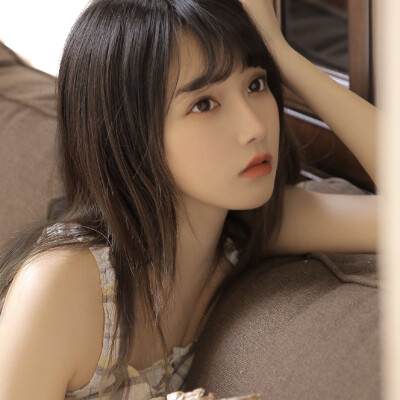 女组
图中女主:SNH48宋昕冉
二传标明dt舞尽风情