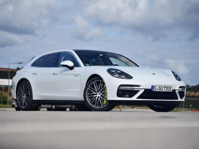 2018款 保时捷Panamera Turbo S E-Hybrid Sport Turismo 4.0T