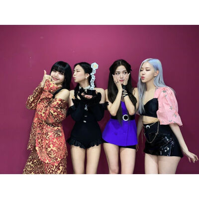 BLACKPINK Jisoo金智秀 Jennie金智妮 ROSÉ朴彩英 Lisa