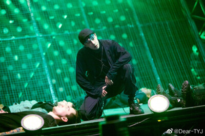 博君一肖战山为王连琑反应琑儿