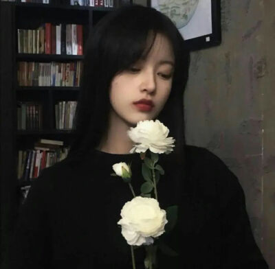 女头