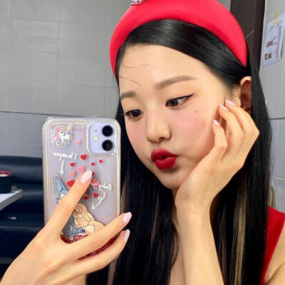 不用注明
张元英