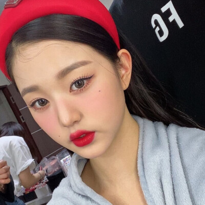 不用注明
张元英