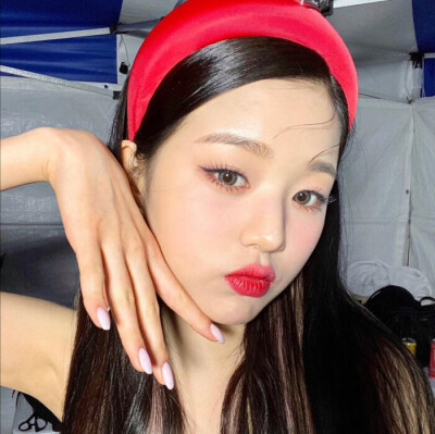 不用注明
张元英