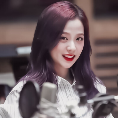 ▸Jisoo
©余慧