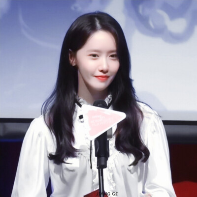 林允儿
二传标dt江亓