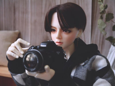 bts dolls
田柾国人偶
BJD