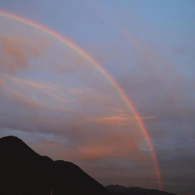 神仙背景图
/背后皆空 波里