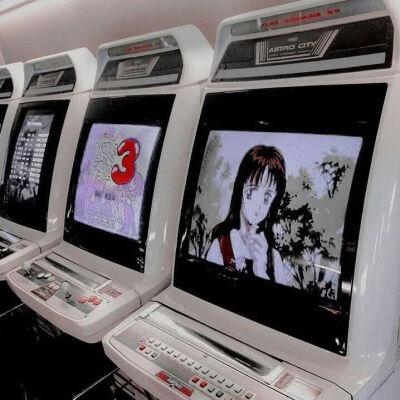 神仙背景图
/背后皆空 波里