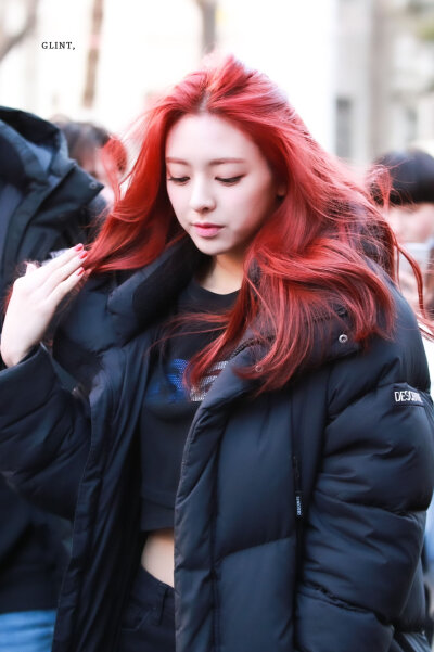 申有娜 可二改
©Glintyuna