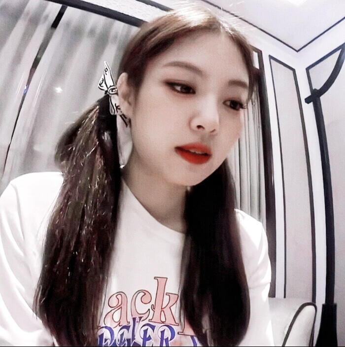 *jennie ‖ 双马尾
原截原生罪行