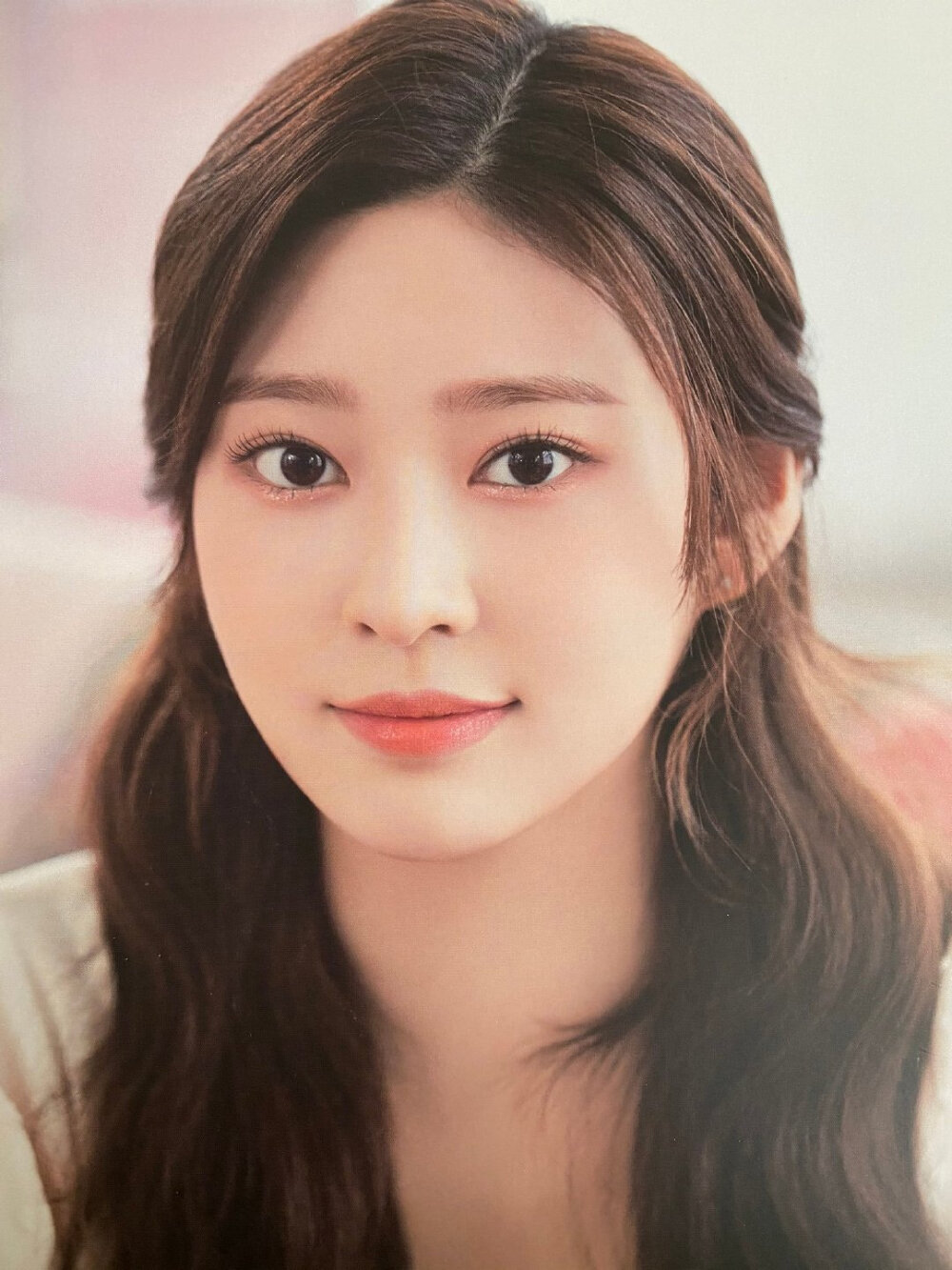 IZONE 张元英 宮脇咲良 曹柔理 崔叡娜 安宥真 矢吹奈子 权恩妃 姜惠元 本田仁美 金彩源 金珉周 李彩演