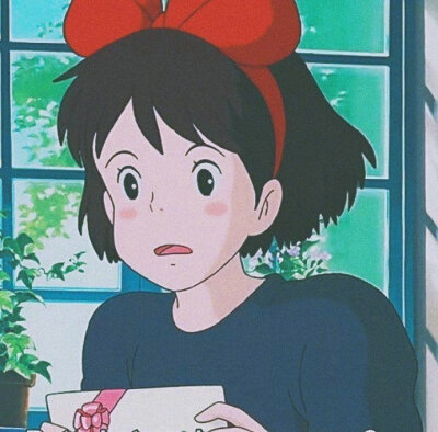 月亮不断在下坠，应是看上这人间。