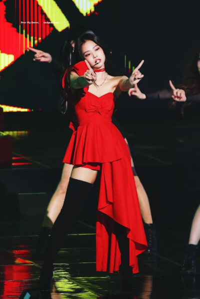 BLACKPINK 190123 Gaon Chart Music Awards颁奖礼 Jennie 饭拍高清 红玫瑰 cr.DearMyQueen