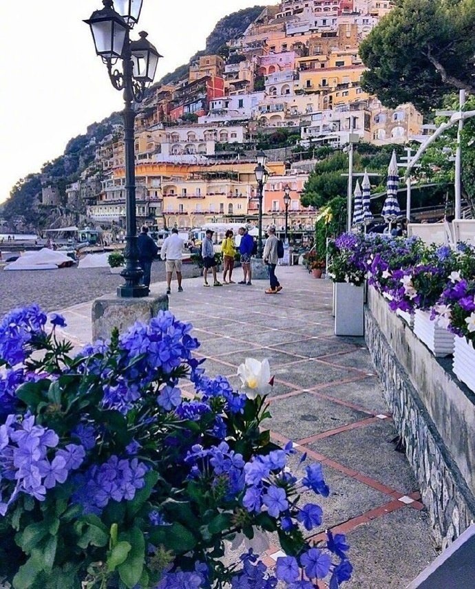 风景如画的意大利小镇Positano 